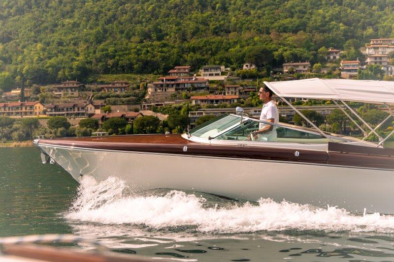 2011 RIVA 33' AQUARIVA GUCCI 